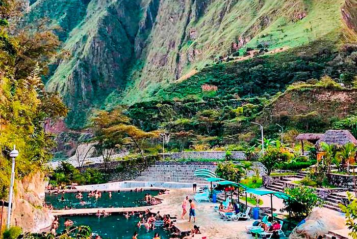 Bus Directo Arequipa - Puno (Mañana)