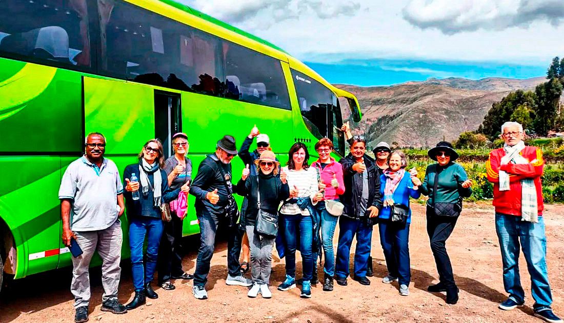 Bus Turístico Ruta del Sol Puno a Cusco